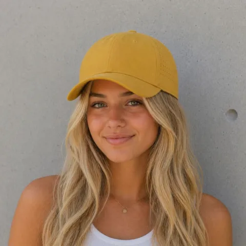 Kšiltovka Simona